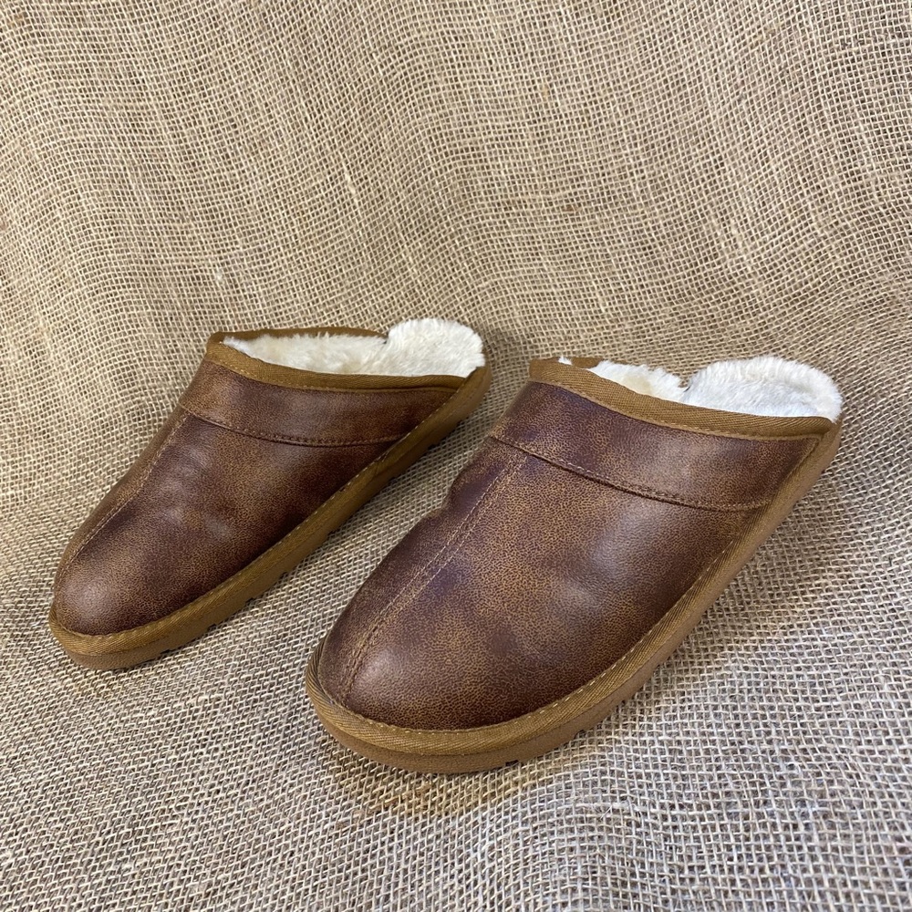 Lamo Slippers Apres  Classic Scuff Men's Size 8.5-9